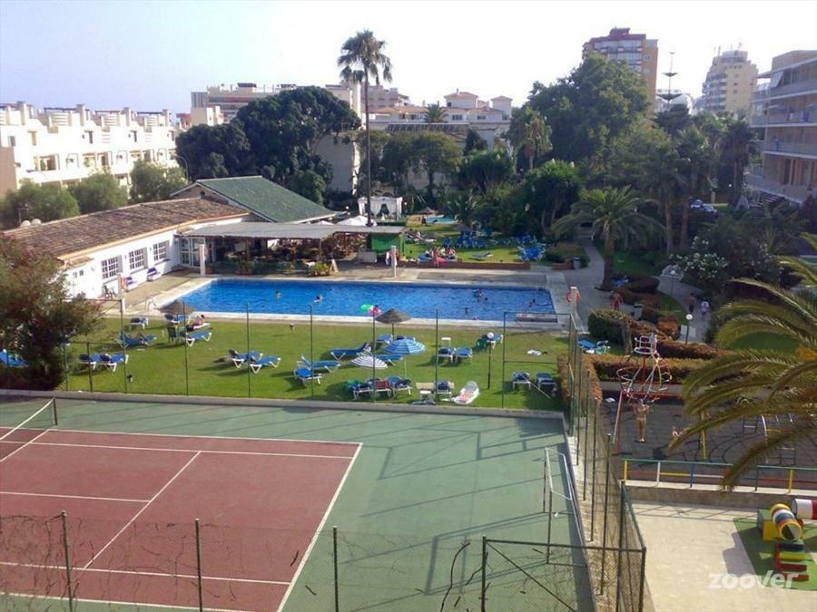 Апартаменты Carihuela Park Palace - Cocasa Торремолинос Экстерьер фото